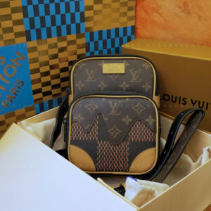 Túi Đeo Chéo Nam Louis Vuitton LV Monogram (TC-62)
